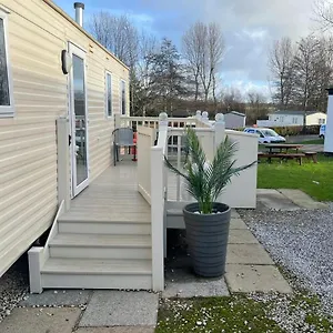 Caravan In Haven Marton Mere Campsite